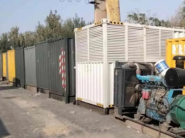 焉耆200KW柴油发电机机组每小时油耗是多少？